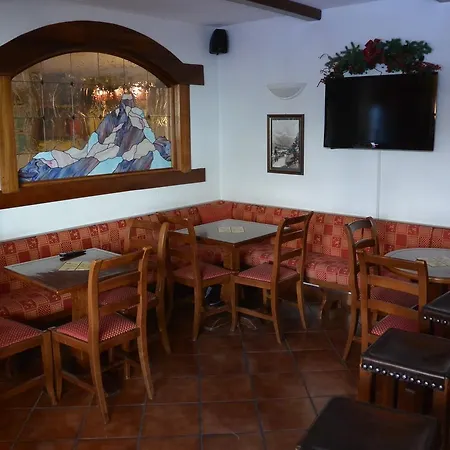 Fosson 3* بيريوِل تْشيرفينيا